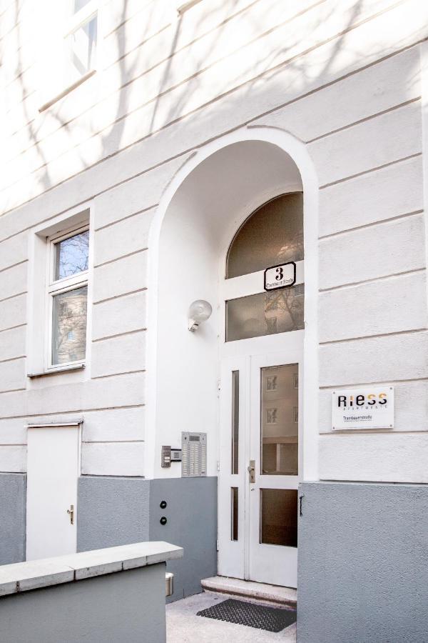 Riess Apartments Trambauerstrasse | Contactless Check-In Wien Ngoại thất bức ảnh